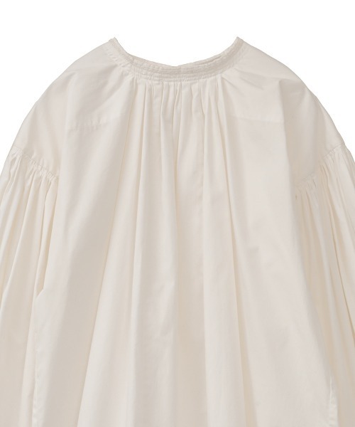 CLANE（クラネ）の「CLANE/クラネ/VOLUME PUFF SMOCK TOPS（シャツ/ブラウス・レディース・ホワイト/ベージュ・1）」の5枚目の写真