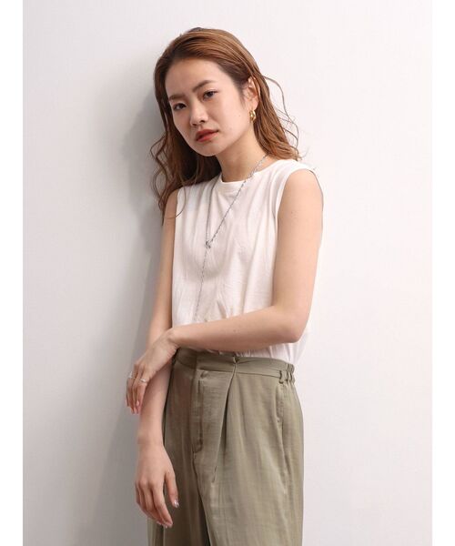 Ungrid（アングリッド）の「BASIC ボックスタンクトップ（タンクトップ・レディース・オフホワイト/ブラック・SMALL/MEDIUM）」の5枚目の写真