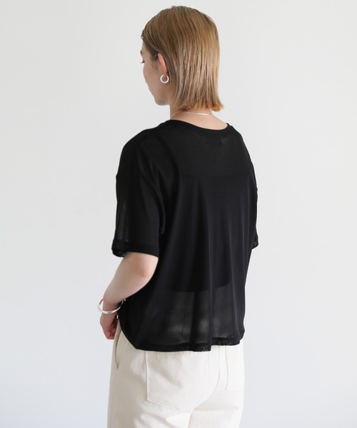 select MOCA（セレクトモカ）の「2022 SS クルーネッククロップドパワーメッシュシアーTシャツ（Tシャツ/カットソー・レディース・ブラック/ベージュ/ピンク/ライトグリーン/アイボリー・FREE）」の21枚目の写真