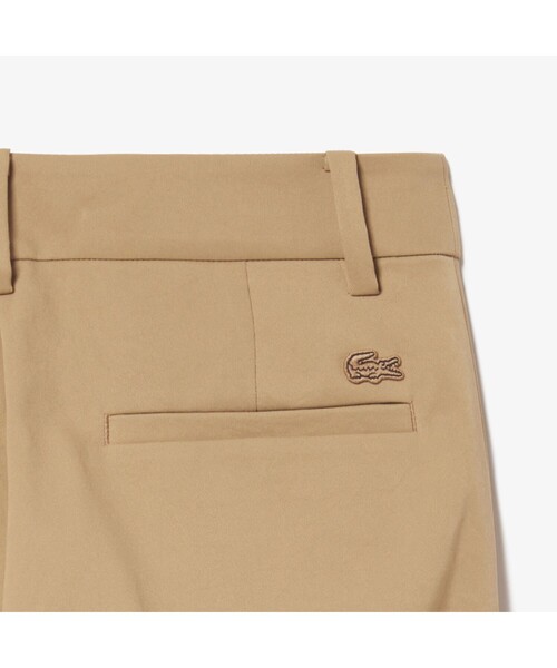 LACOSTE（ラコステ）の「撥水テーパードクロップドチノパンツ（チノパンツ・レディース・ベージュ/ネイビー・36/34/40/38）」の22枚目の写真