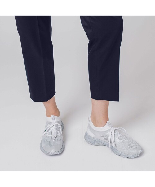 LACOSTE（ラコステ）の「撥水テーパードクロップドチノパンツ（チノパンツ・レディース・ベージュ/ネイビー・36/34/40/38）」の14枚目の写真