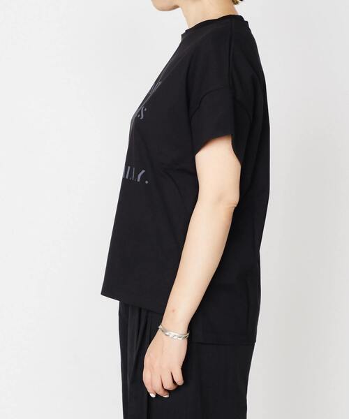 nota(ノータ)の「ロゴTシャツ(Tシャツ/カットソー・レディース・ブラック/ブルー/オフホワイト・FREE)」の6枚目の写真