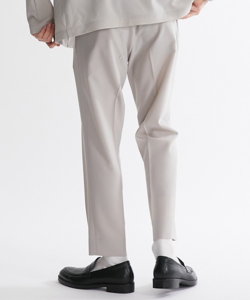 UNITED TOKYO（ユナイテッドトウキョウ）の「relaction ライトアンクルスラックス（スラックス・メンズ・ブラック/ダークグレー/ライトベージュ・1/2/3）」の12枚目の写真