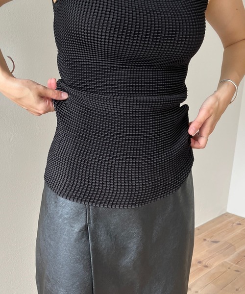 wee9s（ウィークス）の「non non iron petit high neck po / 伸縮性抜群！アイロン不要なプチハイネックノースリプルオーバー（Tシャツ/カットソー・レディース・ホワイト/ネイビー/パープル/ベージュ/ブラック/ピンク/マスタード/ベビーピンク・FREE）」の18枚目の写真