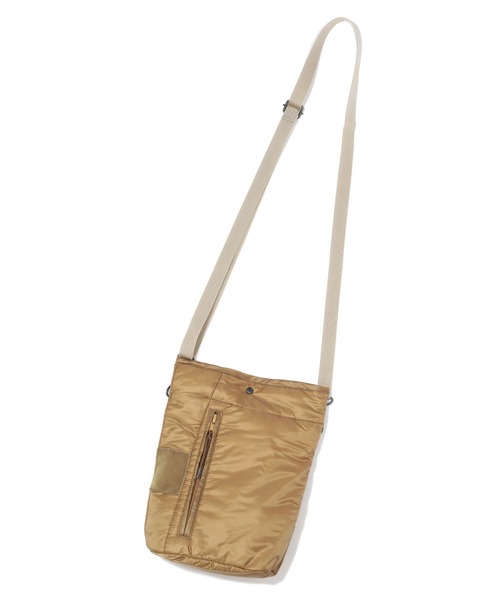 Undercoverism（アンダーカバイズム）の「UI2B4B01（ショルダーバッグ・メンズ・カーキ/ベージュ/ブラック・FREE）」の6枚目の写真