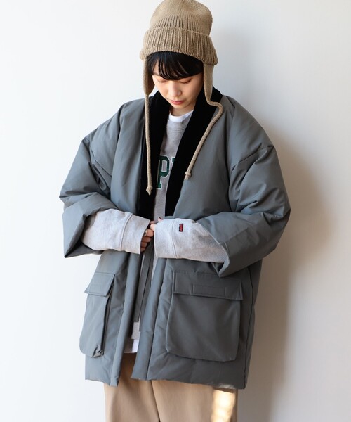 BEAMS JAPAN（ビームス　ジャパン）の「THIS IS MADE IN JAPAN × BEAMS JAPAN / 別注 どてら ダウンジャケット Vol.6（ダウンジャケット/コート・レディース・チャコールグレー/ネイビー・4/3/2）」の4枚目の写真