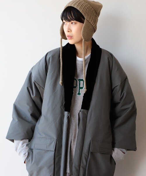 BEAMS JAPAN（ビームス　ジャパン）の「THIS IS MADE IN JAPAN × BEAMS JAPAN / 別注 どてら ダウンジャケット Vol.6（ダウンジャケット/コート・レディース・チャコールグレー/ネイビー・4/3/2）」の5枚目の写真