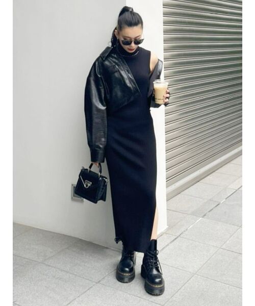 EVRIS（エヴリス）の「タートルネックリブノースリワンピース（ワンピース・レディース・ブラック/パープル/グリーン・FREE）」の2枚目の写真