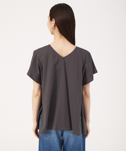 qualite(カリテ)の「2wayアシメフラッププルオーバー(Tシャツ/カットソー・レディース・ホワイト/サーモンピンク/チャコールグレー・フリー)」の12枚目の写真