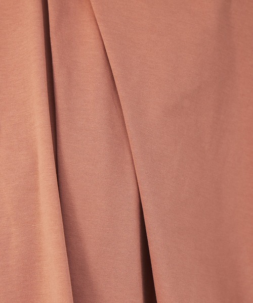 qualite(カリテ)の「2wayアシメフラッププルオーバー(Tシャツ/カットソー・レディース・ホワイト/サーモンピンク/チャコールグレー・フリー)」の21枚目の写真