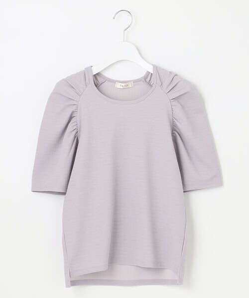 Feroux(フェルゥ)の「【接触冷感・UVケア】ショルダーギャザー カットソー(Tシャツ/カットソー・レディース・ホワイト系/ライラック系/ローズ系・F)」の3枚目の写真