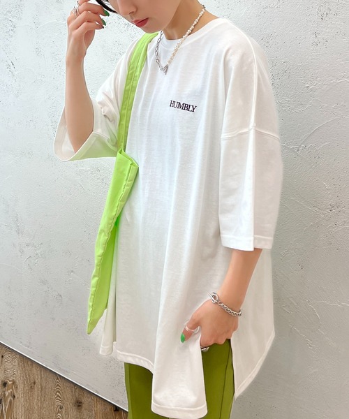 apres jour mignon(アプレジュールミニョン)の「アソートBIGTシャツ【ZOZOTOWN限定アイテム】(Tシャツ/カットソー・レディース・ホワイト系その他3/ホワイト系その他/ブラック系その他2/ブラック系その他/ホワイト系その他2/オフホワイト/ブラック/その他・X-LARGE/フリー)」の18枚目の写真