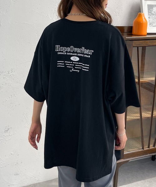 apres jour mignon(アプレジュールミニョン)の「アソートBIGTシャツ【ZOZOTOWN限定アイテム】(Tシャツ/カットソー・レディース・ホワイト系その他3/ホワイト系その他/ブラック系その他2/ブラック系その他/ホワイト系その他2/オフホワイト/ブラック/その他・X-LARGE/フリー)」の9枚目の写真