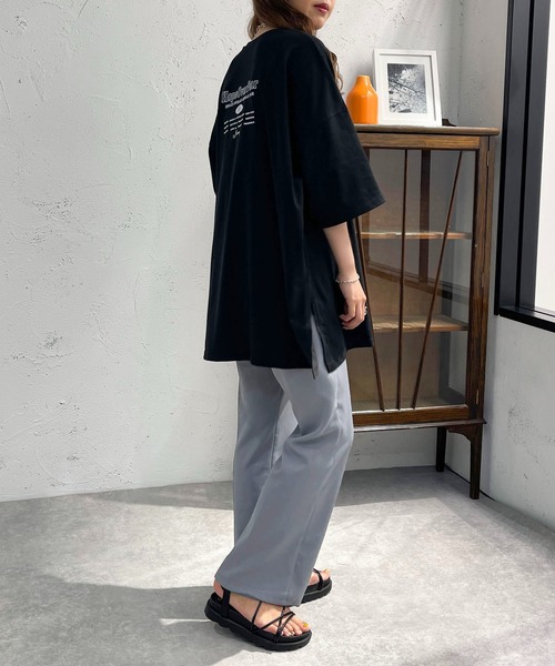 apres jour mignon(アプレジュールミニョン)の「アソートBIGTシャツ【ZOZOTOWN限定アイテム】(Tシャツ/カットソー・レディース・ホワイト系その他3/ホワイト系その他/ブラック系その他2/ブラック系その他/ホワイト系その他2/オフホワイト/ブラック/その他・X-LARGE/フリー)」の11枚目の写真