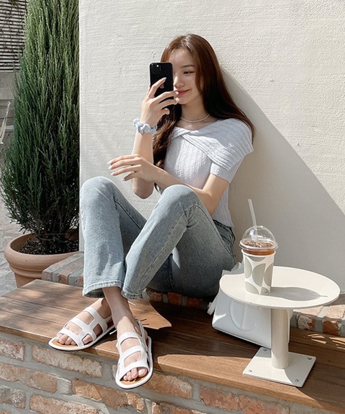 SONA（ソナ）の「SONYUNARA セーラーカラーオフショル半袖ニットトップス（ニット/セーター・レディース・スカイブルー/ブラック/イエロー/アイボリー/コーラル・FREE）」の6枚目の写真