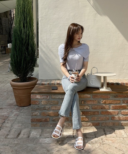 SONA（ソナ）の「SONYUNARA セーラーカラーオフショル半袖ニットトップス（ニット/セーター・レディース・スカイブルー/ブラック/イエロー/アイボリー/コーラル・FREE）」の8枚目の写真