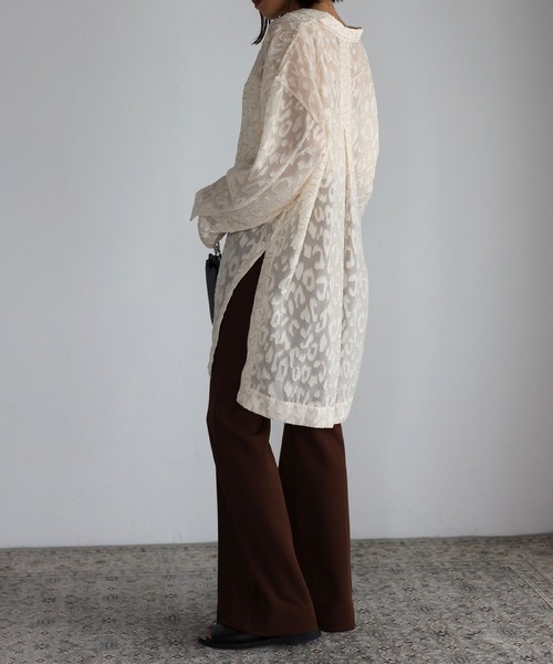 mi via loca（ミヴィアロカ）の「シアー箔レオパードシャツジャケット（テーラードジャケット・レディース・ブラック/オフホワイト・FREE）」の21枚目の写真