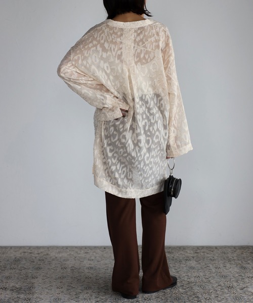 mi via loca（ミヴィアロカ）の「シアー箔レオパードシャツジャケット（テーラードジャケット・レディース・ブラック/オフホワイト・FREE）」の19枚目の写真