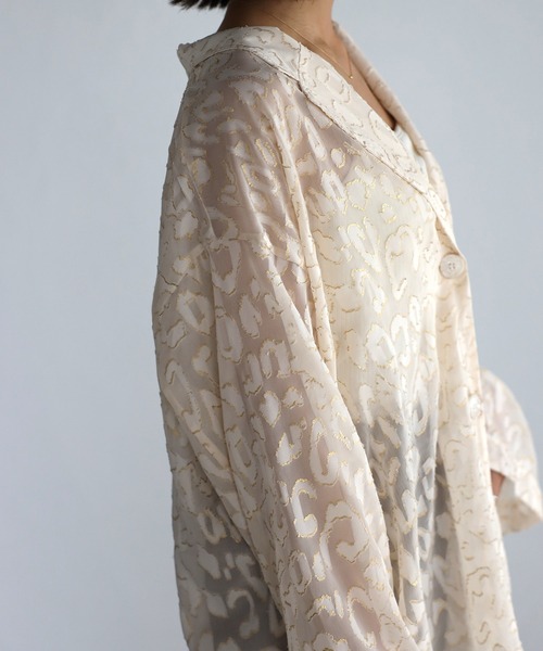 mi via loca（ミヴィアロカ）の「シアー箔レオパードシャツジャケット（テーラードジャケット・レディース・ブラック/オフホワイト・FREE）」の8枚目の写真