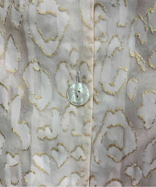 mi via loca（ミヴィアロカ）の「シアー箔レオパードシャツジャケット（テーラードジャケット・レディース・ブラック/オフホワイト・FREE）」の7枚目の写真