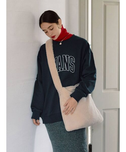 Ungrid(アングリッド)の「ボアショルダーバッグ(ショルダーバッグ・レディース・チャコールグレー/アイボリー・FREE)」の3枚目の写真