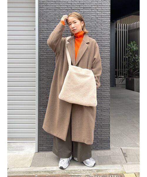 Ungrid(アングリッド)の「ボアショルダーバッグ(ショルダーバッグ・レディース・チャコールグレー/アイボリー・FREE)」の19枚目の写真