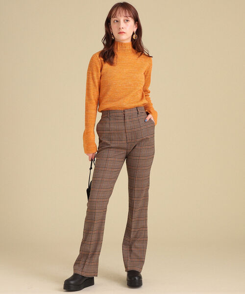 Ray BEAMS(レイビームス)の「Ray BEAMS / チェック フレア パンツ(その他パンツ・レディース・ブラウン/ブラック・1/0)」の15枚目の写真