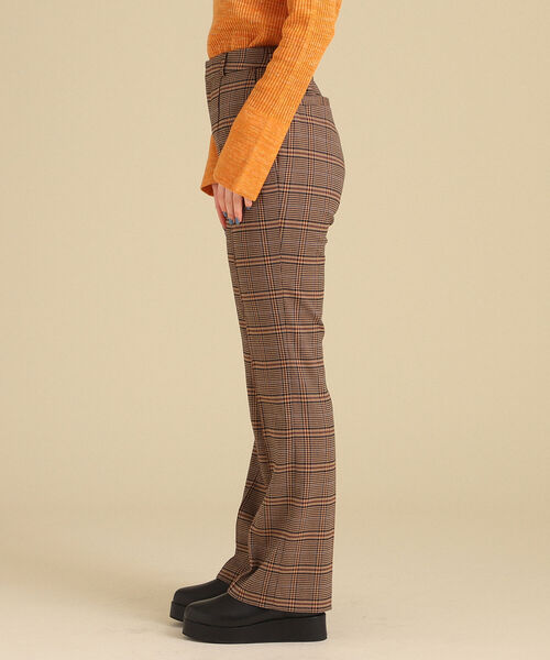 Ray BEAMS(レイビームス)の「Ray BEAMS / チェック フレア パンツ(その他パンツ・レディース・ブラウン/ブラック・1/0)」の21枚目の写真
