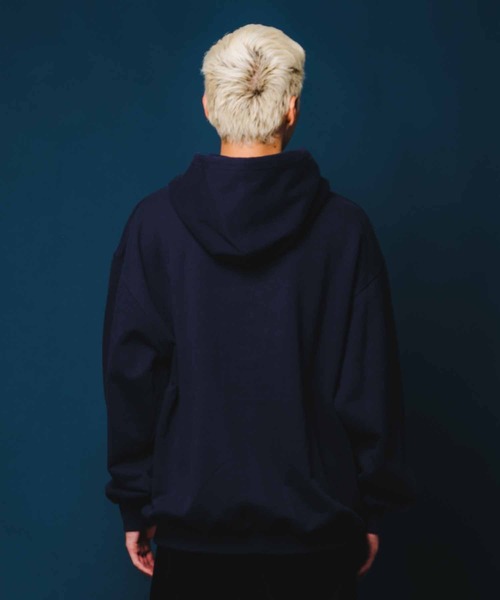 XLARGE（エクストララージ）の「DRAGON PULLOVER HOODED SWEAT（パーカー・メンズ・ブラック/ネイビー/グリーン・M/XL/L/S）」の10枚目の写真