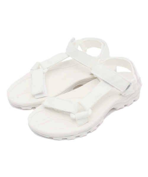 CIAOPANIC TYPY（チャオパニックティピー）の「スポーツサンダル（サンダル・レディース・ホワイト/ブラック・MEDIUM/LARGE）」の2枚目の写真