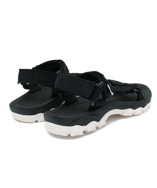 CIAOPANIC TYPY（チャオパニックティピー）の「スポーツサンダル（サンダル・レディース・ホワイト/ブラック・MEDIUM/LARGE）」の5枚目の写真