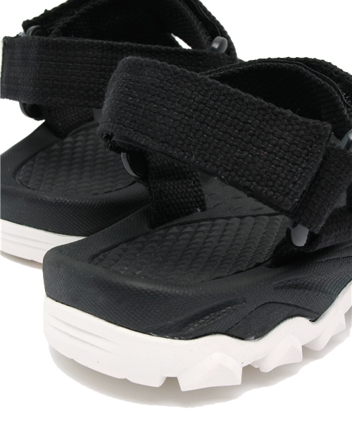 CIAOPANIC TYPY（チャオパニックティピー）の「スポーツサンダル（サンダル・レディース・ホワイト/ブラック・MEDIUM/LARGE）」の8枚目の写真