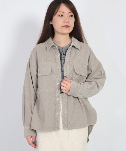 D.M.G.（ドミンゴ）の「[D.M.G. / ディーエムジー] 8Wコーデュロイ ワークシャツジャケット（その他アウター・レディース・ベージュ/ブラック/ライトグレー・2/3）」の3枚目の写真