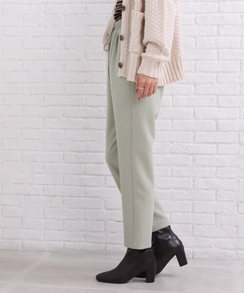 SHOO・LA・RUE（シューラルー）の「◆【SS-3L】シーズンレスで活躍！カルゼイージーパンツ（その他パンツ・レディース・ネイビー/ピンク系/ライトグリーン/ライトベージュ/ブラック・01/02/03/04/05/10）」の17枚目の写真