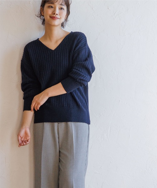 THE SHOP TK （ザ ショップ ティーケー ）の「◆【あったか/顔回りスッキリ】メランジ調リブVニット（ニット/セーター・レディース・アイボリー/黄緑系/ネイビー/ベージュ・12/13）」の22枚目の写真
