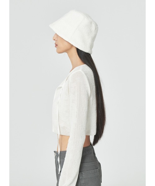 LOW CLASSIC(ロウ クラシック)の「FLUFFY BUCKET HAT(ハット・レディース・アイボリー・ONE SIZE)」の3枚目の写真