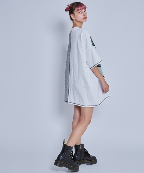 Candy Stripper(キャンディストリッパー)の「ANARCHY BEAR SWITCHED BIG Tシャツ(Tシャツ/カットソー・レディース・オフホワイト/カーキ/ブラック・2)」の11枚目の写真