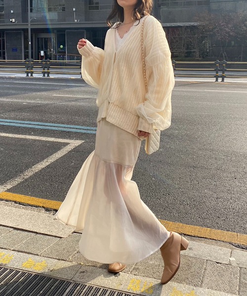 one after another NICE CLAUP(ワンアフターアナザーナイスクラップ)の「マーメイドシアースカート 2023SS(スカート・レディース・ブラック/グレー/アイボリー/イエロー・FREE)」の7枚目の写真