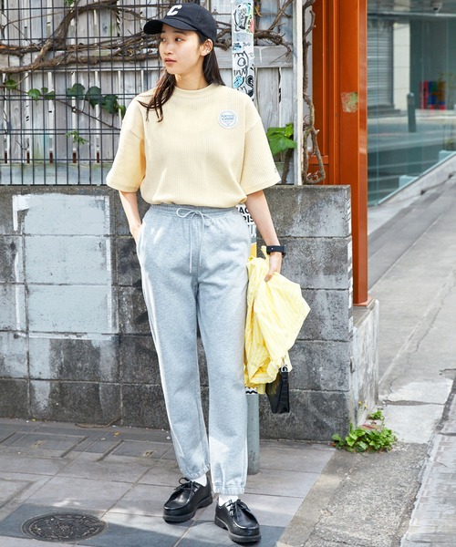 DISCUS ATHLETIC(ディスカス アスレチック)の「DISCUS ATHLETIC/ディスカス アスレチック ロゴワッペン ワッフルオーバーサイズ半袖Tシャツ(Tシャツ/カットソー・レディース・グリーン/ベージュ/オレンジ/スミクロ/オートミール/オフホワイト・M)」の11枚目の写真