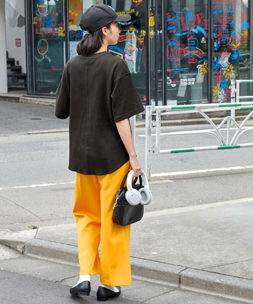 DISCUS ATHLETIC(ディスカス アスレチック)の「DISCUS ATHLETIC/ディスカス アスレチック ロゴワッペン ワッフルオーバーサイズ半袖Tシャツ(Tシャツ/カットソー・レディース・グリーン/ベージュ/オレンジ/スミクロ/オートミール/オフホワイト・M)」の20枚目の写真