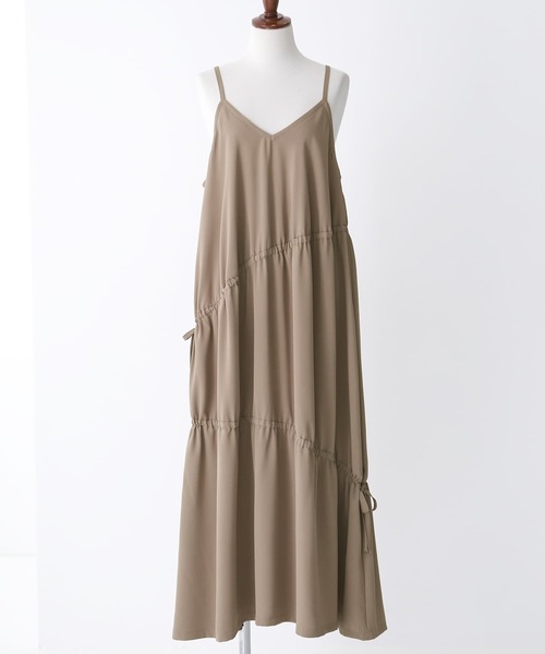 osharewalker(オシャレウォーカー)の「【廃盤】『ドロストギャザーキャミワンピース』(ワンピース・レディース・ブラック/モカ/グリーン・1/2)」の18枚目の写真