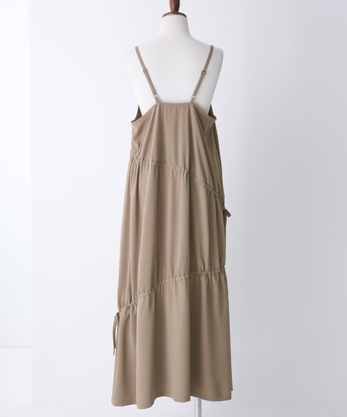 osharewalker(オシャレウォーカー)の「【廃盤】『ドロストギャザーキャミワンピース』(ワンピース・レディース・ブラック/モカ/グリーン・1/2)」の20枚目の写真