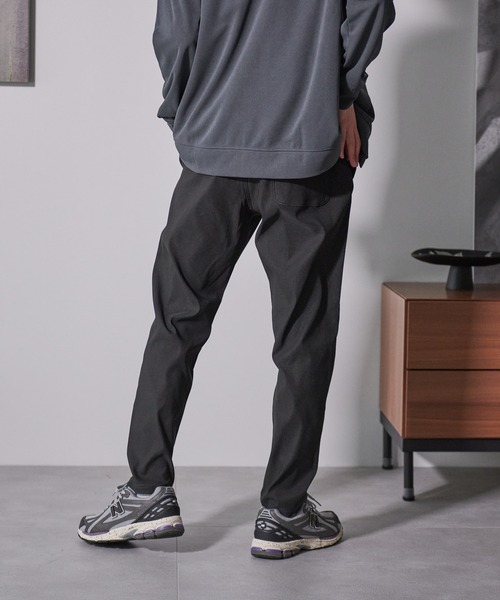 Blue Standard (ブルースタンダード)の「【BLUE STANDARD/ブルースタンダード】快適 接触冷感 ストレッチ イージーパンツ(その他パンツ・メンズ・ネイビー/グリーン/チャコールグレー/ブラック/ダークベージュ・MEDIUM/LARGE/X-LARGE)」の16枚目の写真