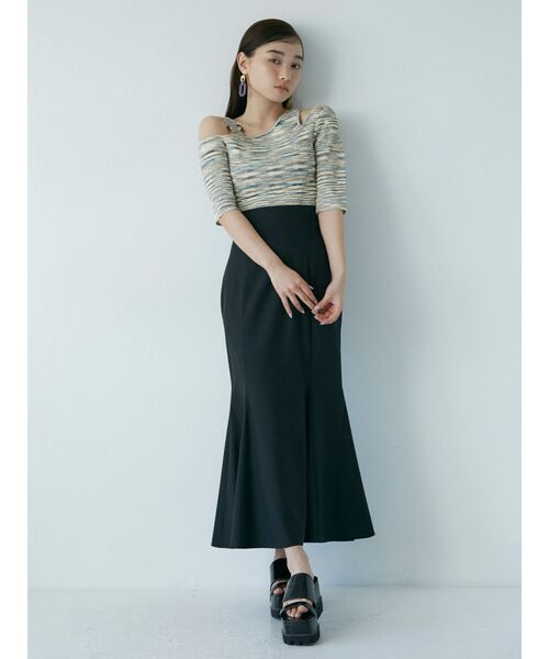 MURUA(ムルーア)の「カッティングハーフスリーブニット(ニット/セーター・レディース・ダークグレー/ネイビー/クリーム・FREE)」の11枚目の写真
