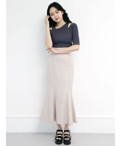 MURUA(ムルーア)の「カッティングハーフスリーブニット(ニット/セーター・レディース・ダークグレー/ネイビー/クリーム・FREE)」の18枚目の写真