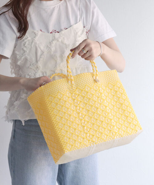 Letra(レトラ)の「【Letra/レトラ】メルカドバッグSHORT(トートバッグ・レディース・シルバー/イエロー系その他/ブルー系その他/ピンク系その他・FREE)」の3枚目の写真