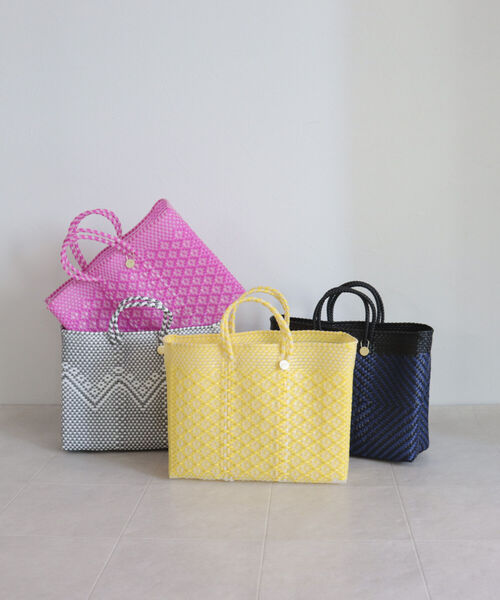 Letra(レトラ)の「【Letra/レトラ】メルカドバッグSHORT(トートバッグ・レディース・シルバー/イエロー系その他/ブルー系その他/ピンク系その他・FREE)」の15枚目の写真