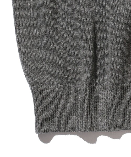 BEAMS PLUS(ビームスプラス)の「BEAMS PLUS / リネン コットン スキッパー ニット ポロシャツ(ポロシャツ・メンズ・グレー/ネイビー・S/M/L/XL)」の14枚目の写真