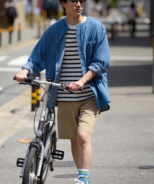 OMNES（オムネス）の「ユニセックスシャンブレーバンドカラーシャツ（シャツ/ブラウス・レディース・インディゴブルー/ブルー系その他・LARGE/MEDIUM/XX-LARGE/X-LARGE）」の6枚目の写真