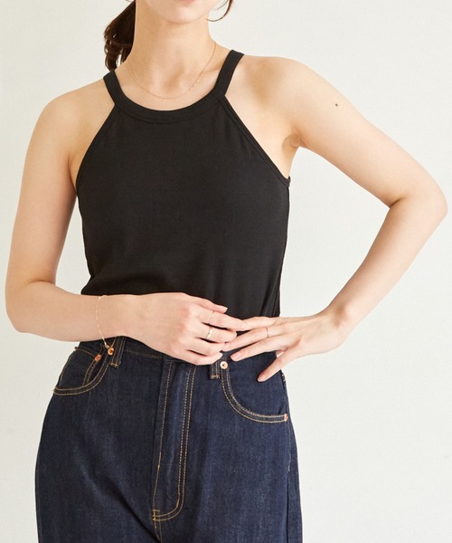 paravion（パラビオン）の「【カップ付きで楽ちん】ホルターネックタンク（タンクトップ・レディース・ブラック/アイボリー/オレンジ・FREE）」の7枚目の写真